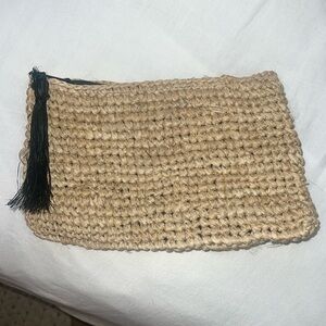 Straw Clutch